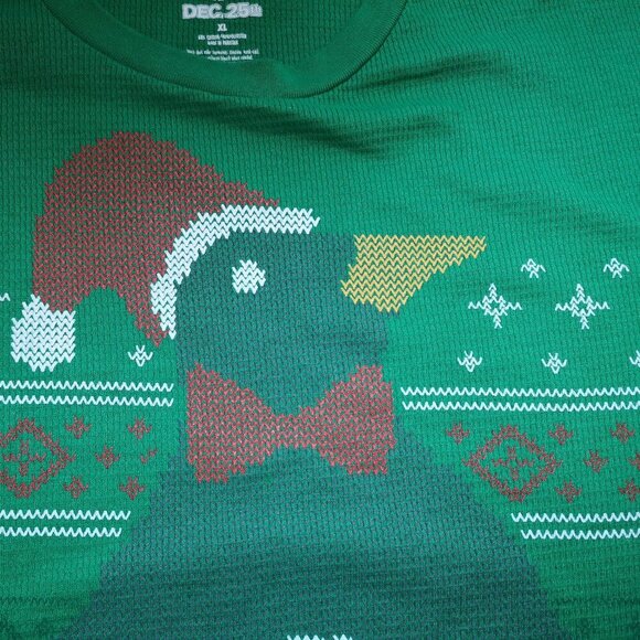 Dec. 25th Ladies Size XL Green Holiday Themed Straight Fit Sleep Shirt - Picture 5 of 8